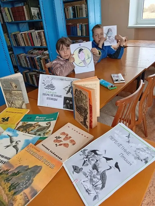 «Летят перелётные птицы»