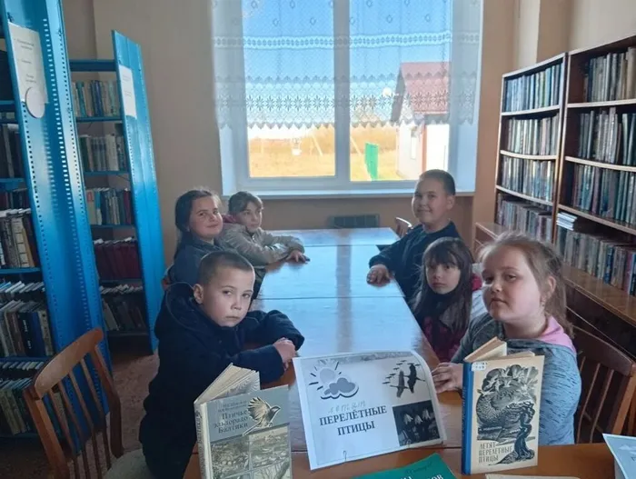 «Летят перелётные птицы»